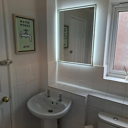 Tiffany Court By Cliftonvalley With Free Parking Apartment *